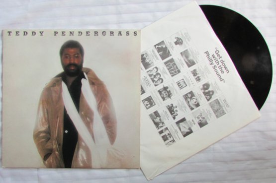 Vintage VINYL Record Album, TEDDY PENDERGRASS