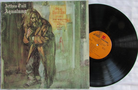 Vintage VINYL Record Album, JETHRO TULL, 'AQUALUNG,' REPRISE Records