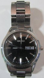 Vintage SEIKO Brand WRISTWATCH, Silver Tone Base Metal, BRACELET Band, Japan Movement