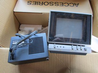 Vintage SONY Brand, Color TRINITRON Portable TV Receiver, Model KV-4000, Circa 1980