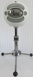 Vintage BLUE Brand, Free Standing MICROPHONE, SNOWBALL Model