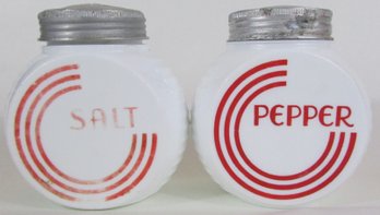 Set Of 2! Vintage HOCKING Glass Co, SALT & PEPPER SHAKERS With Lid, Clean WHITE Color, Appx 4' Tall