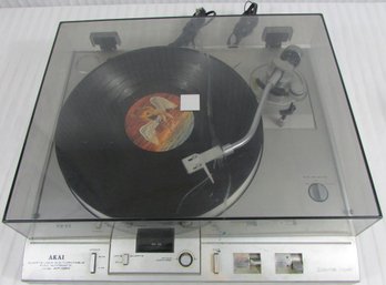 Vintage AKAI Brand, Electric Automatic TURNTABLE With Dust Cover, Model AP-Q60
