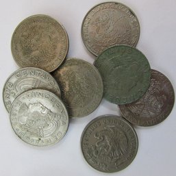 Set Of 8 Coins! Authentic MEXICO Issue, Mixed Dates, Fifty 50 Cincuenta Centavos Denomination, COPPER NICKEL