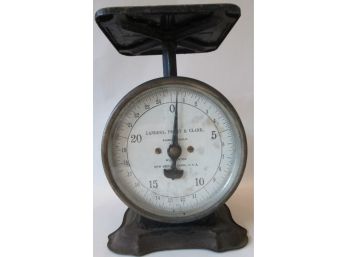 Signed LANDERS FRARY & CLARK, Vintage FAMILY SCALE, 25 Lbs, New Britain Connecticut