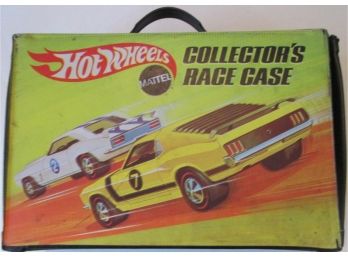 Vintage Mattel Brand HOT WHEELS COLLECTOR'S RACE CASE, Circa 1969, Holds 24 Cars