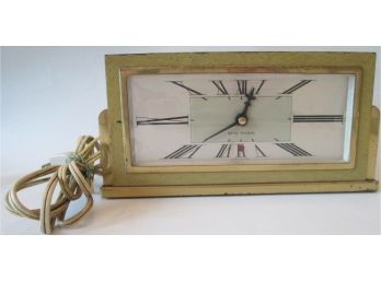 Signed SETH THOMAS, Vintage Electric BAXTER 4E CLOCK, Distressed Wood Case With Brass Tone Accents