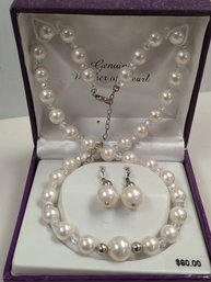 Cultured Pearls Necklace And Earrings