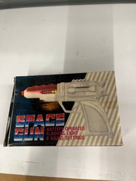 Vintage Space Gun - Works