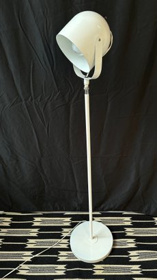 Mid Century White Metal Floor Lamp, Manner Of Verner Panton