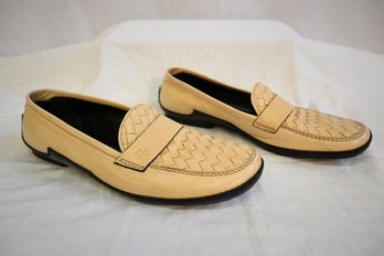 Bottega Veneta Beige Basket Weave Leather Loafers US 9