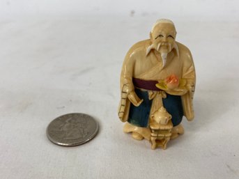 Japanese Carved Netsuke Man With Teapot