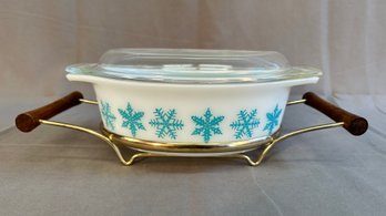 Pyrex Blue Snowflake Covered Casserole On Stand