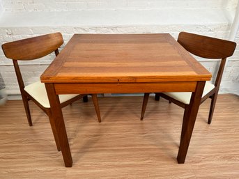 Danish Modern Ansager Mobelfabrik Teak Draw Leaf Dining Table