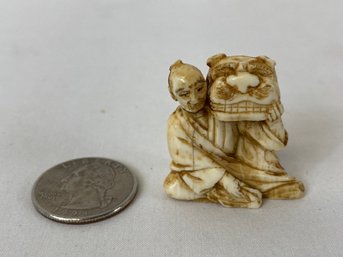 Japanese Hand Carved Netsuke Man With Dog