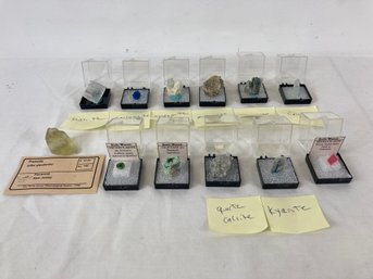 Lot Of 12 Minerals