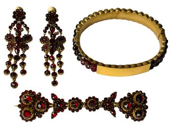 19th Century Victorian 10k Gold Garnet Set Of Butterfly Earrings, Bracelet & Brooch (3 Pcs.)