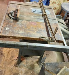 Delta Homecraft Table Saw