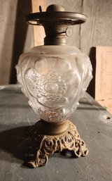 1859 - 11' Holmes, Booth & Haydens Oil Lamp Floral Bottom