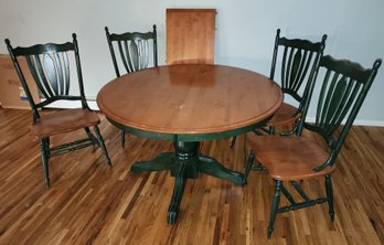 Kitchen Table - 4 Chairs & 1 Leaf