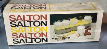 Salton Yogurt Maker