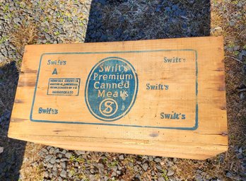 Swifts Premium Roast Beef Wood Crate