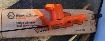 Black And Decker Hedge Trimmer 8114 - Untested
