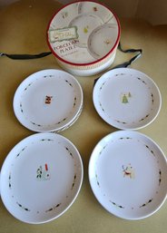 Set Of 4 - 6.5' Holiday Plates