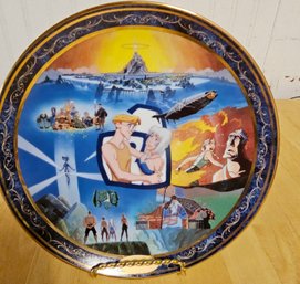 Atlantis Plate With Stand