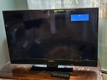 #180 - 39' Insignia TV