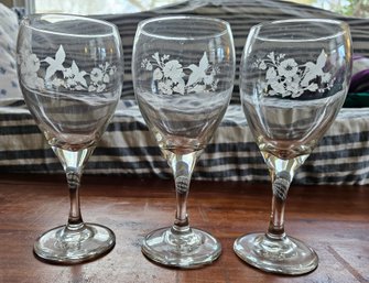 #8 - 3 Avon French Crystal Hummingbird 7.5' Glasses