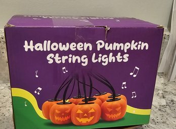#148 - NIB Musical Halloween Pumpkin String Lights For Outdoor Use