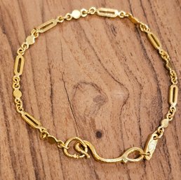 Stunning 6.25' 22k Yellow Gold Bracelet-JS