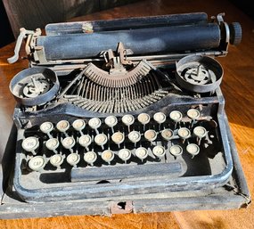 #93 - Antique Typewriter