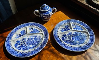 #197 - Blue Willow Sugar Bowl & Chop Plates
