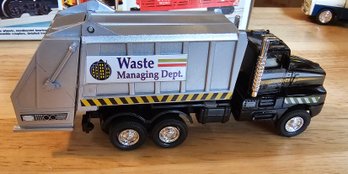 #107 - Waste Management Truck