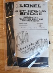 #117 - Lionel Short Extension Bridge 1987