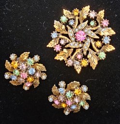 #101 - Vintage Brooch W/ Matching Earrings