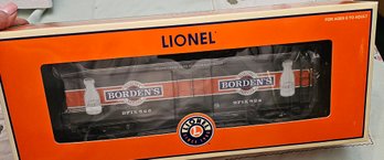 #141 - Lionel Borders Milk Car 6-17357