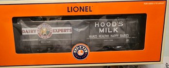 #143 - Lionel Hoods Milk Car 6-17355