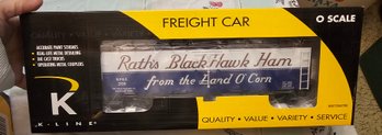 #184 - K Line  Rates Black Hawk Ham Wood Sided Reefer K742 8031