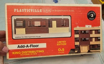 #201 - Plasticville Add A Floor