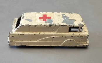 #142 - Midgetoy Ambulance