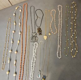 #292 - Vintage Jewelry Lot