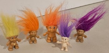 #19 - Troll Pencil Toppers