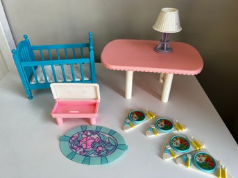 90s Dollhouse Furniture -J