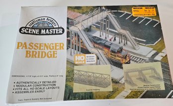 Life Like Passenger Bridge HO Scale - Unopened