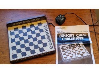 Fidelity Electronics Challenger Series - Chess Game Model SCC - Read