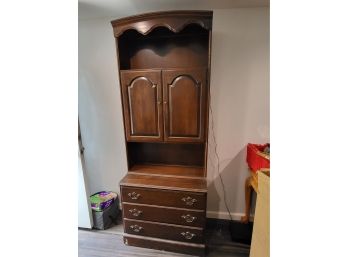 Dresser And Hutch- Hutch Comes Off