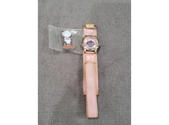 Mets Watch And Pin